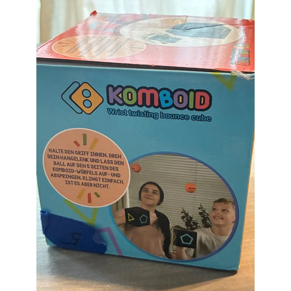 Komboid wrist twisting